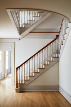 Деревянные ограждения перила на заказ Днепр