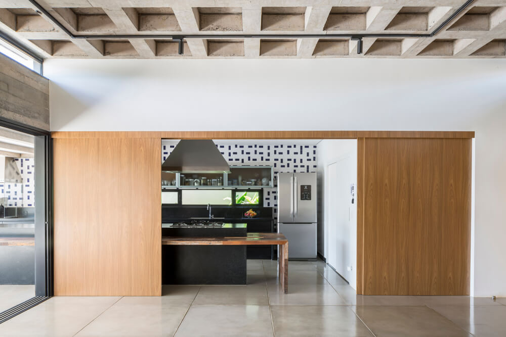 Двері розсувні на замовлення в місті Дніпро