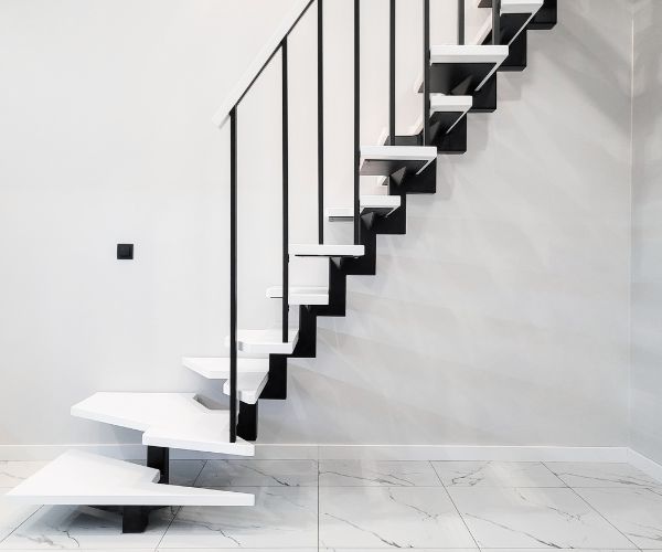 Лестница гусиный шаг