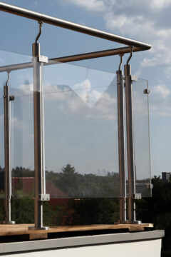 Стеклянные ограждения из стекла на заказ Днепр