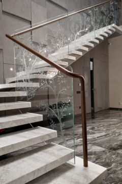 Стеклянные ограждения из стекла на заказ Днепр