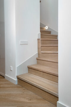 Лестницы из ясеня Днепр