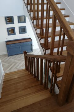 Деревянная лестница