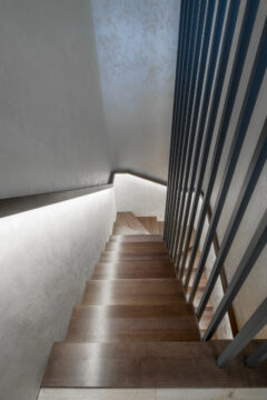 Изготовление лестницы на второй этаж Днепр