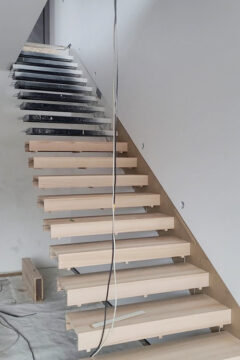 Заказать лестницы для дома, в дом, Днепр