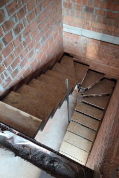 Изготовление лестницы на второй этаж Днепр