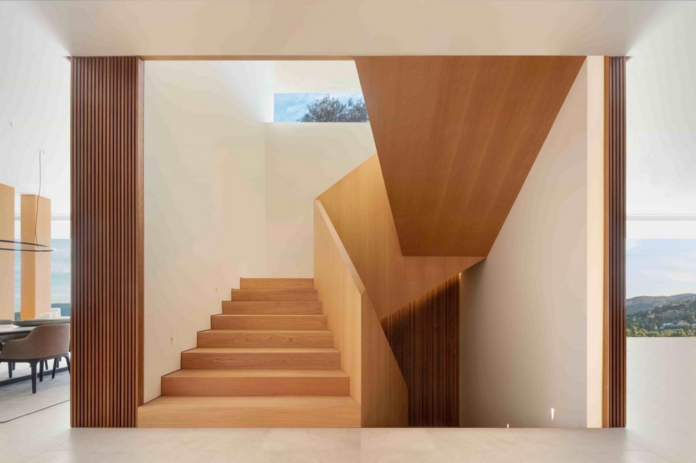 Как выбрать лестницу для дома