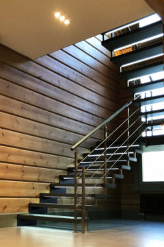 Лестницы на больцах Днепр больцевая лестница