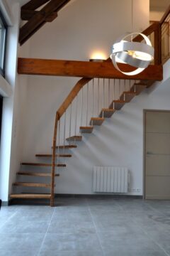 Лестницы на больцах Днепр больцевая лестница