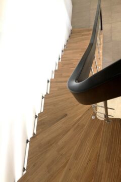 Лестницы на больцах Днепр больцевая лестница