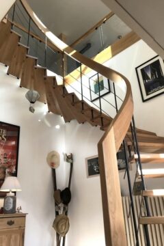 Лестницы на больцах Днепр больцевая лестница