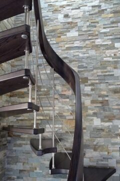 Лестницы на больцах Днепр больцевая лестница