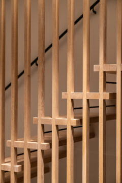 Лестницы на больцах Днепр больцевая лестница