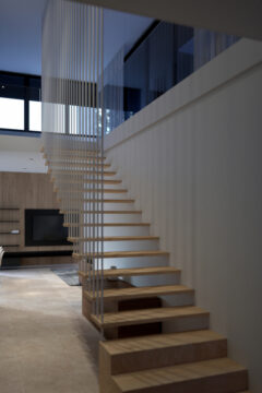 Лестницы на больцах Днепр больцевая лестница