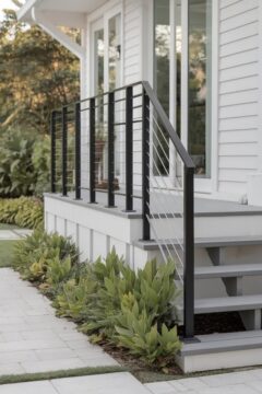 Наружные уличные лестницы на улицу