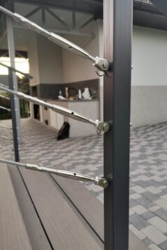 Наружные уличные лестницы на улицу