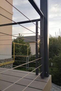 Наружные уличные лестницы на улицу